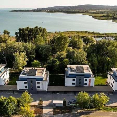 Fuzliget2- Skiff Balatonfůzfő エクステリア 写真