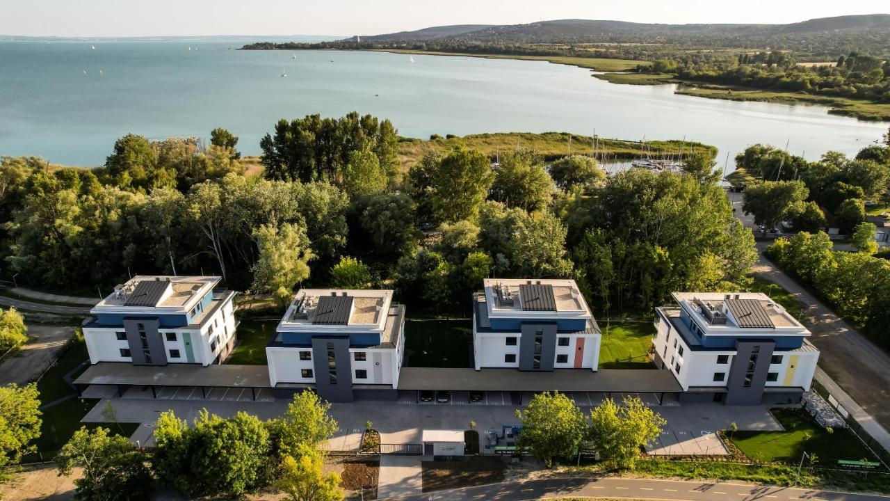 Fuzliget2- Skiff Balatonfůzfő エクステリア 写真